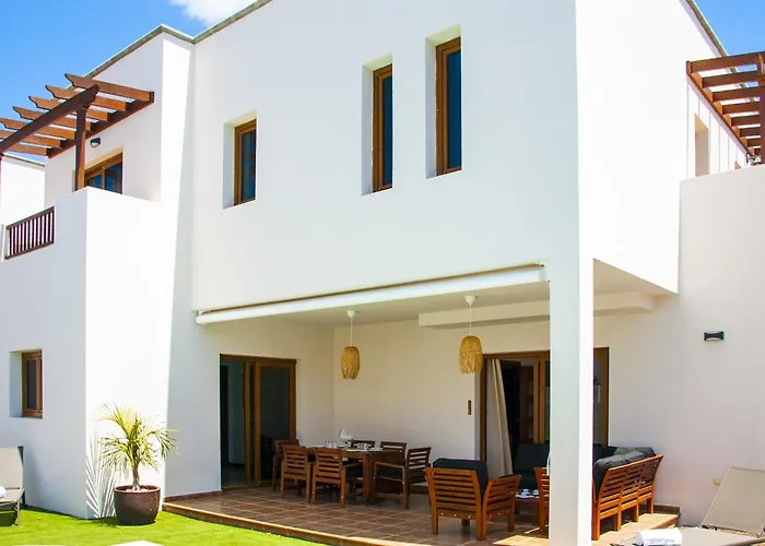 Sal Marina Costa Teguise